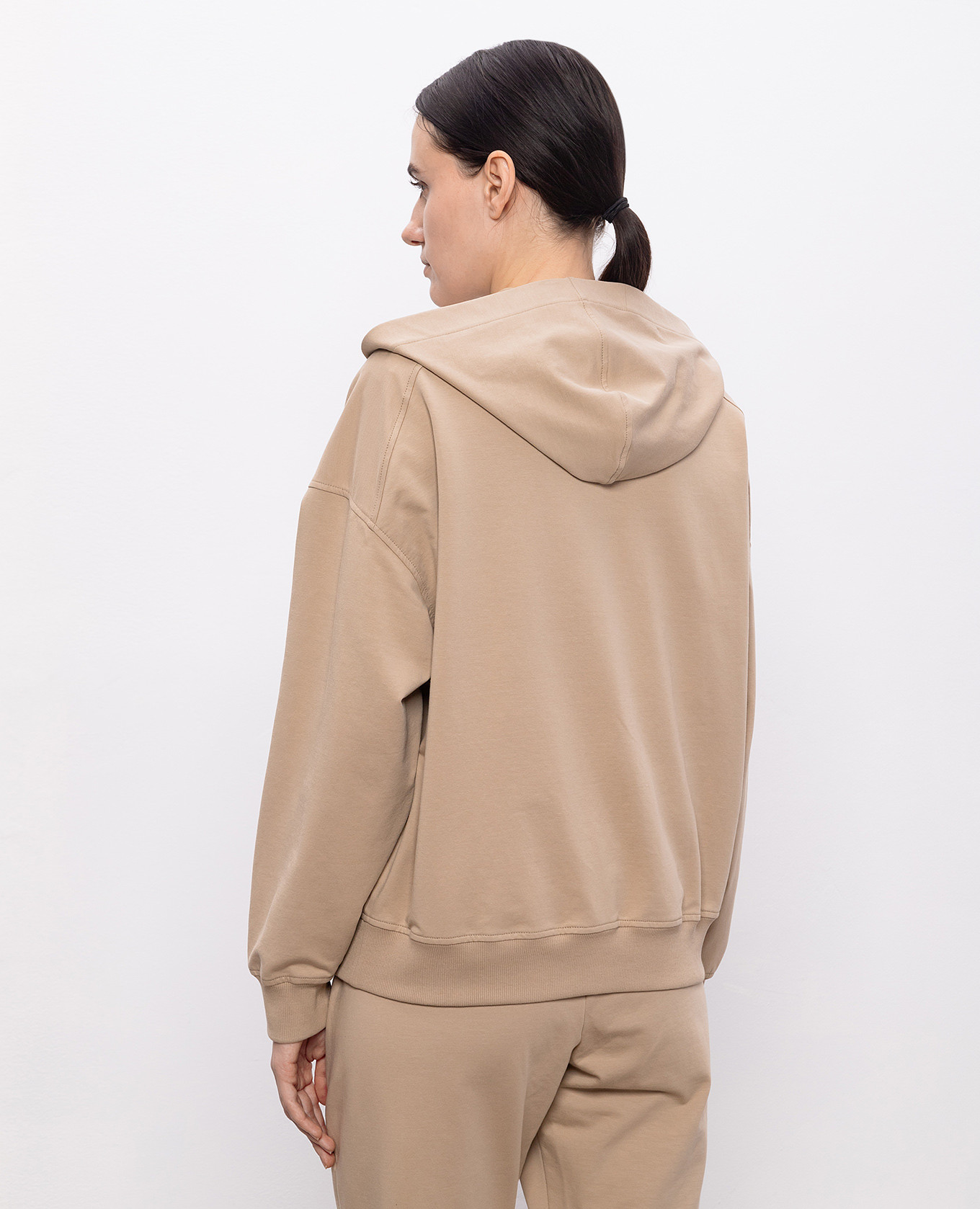 Beige sports jacket with monil chain Brunello Cucinelli 4