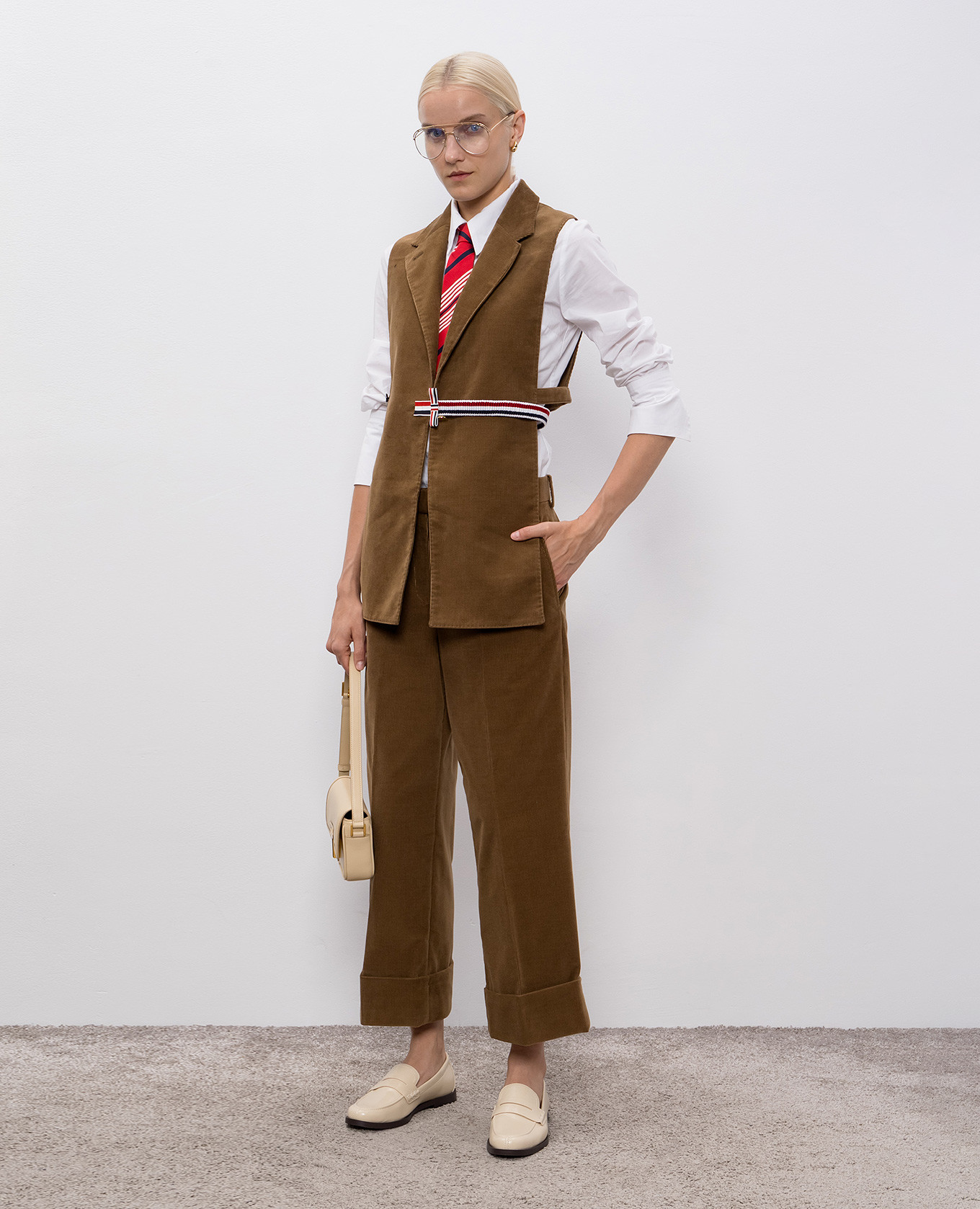 Brown corduroy pants with lapels Thom Browne 2