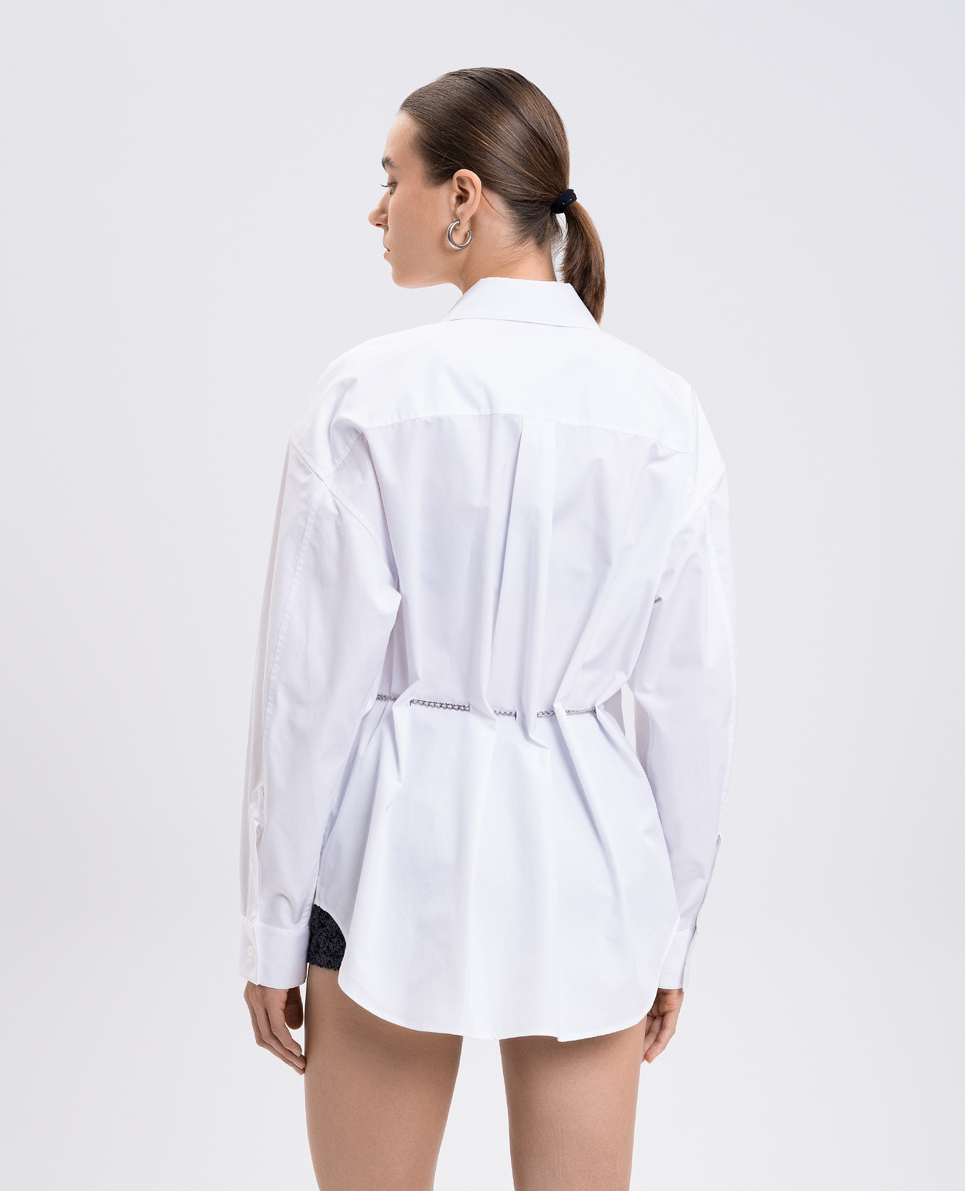 White long shirt with chain Alexander Wang 4