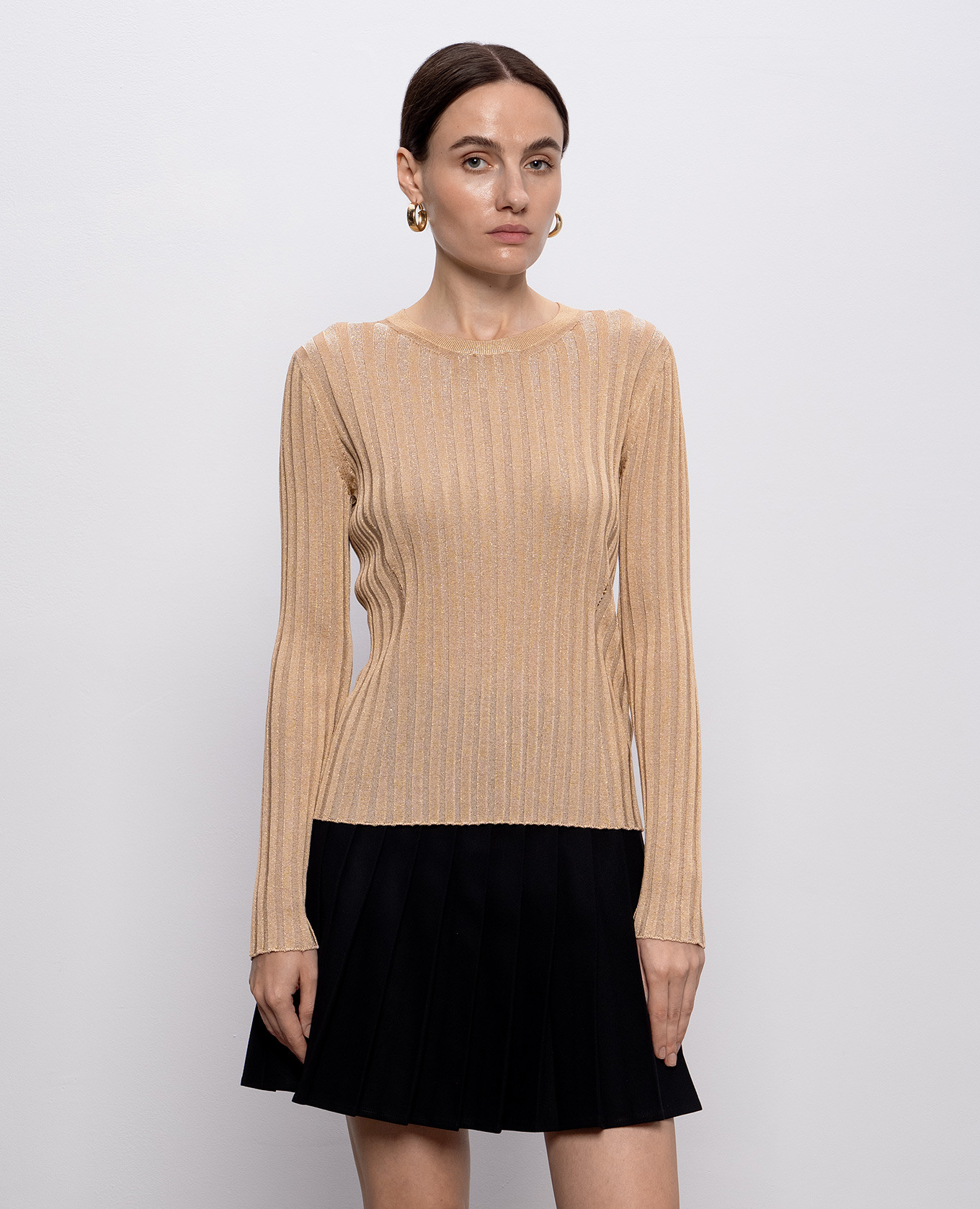

Beige ribbed jumper with lurex Versace
