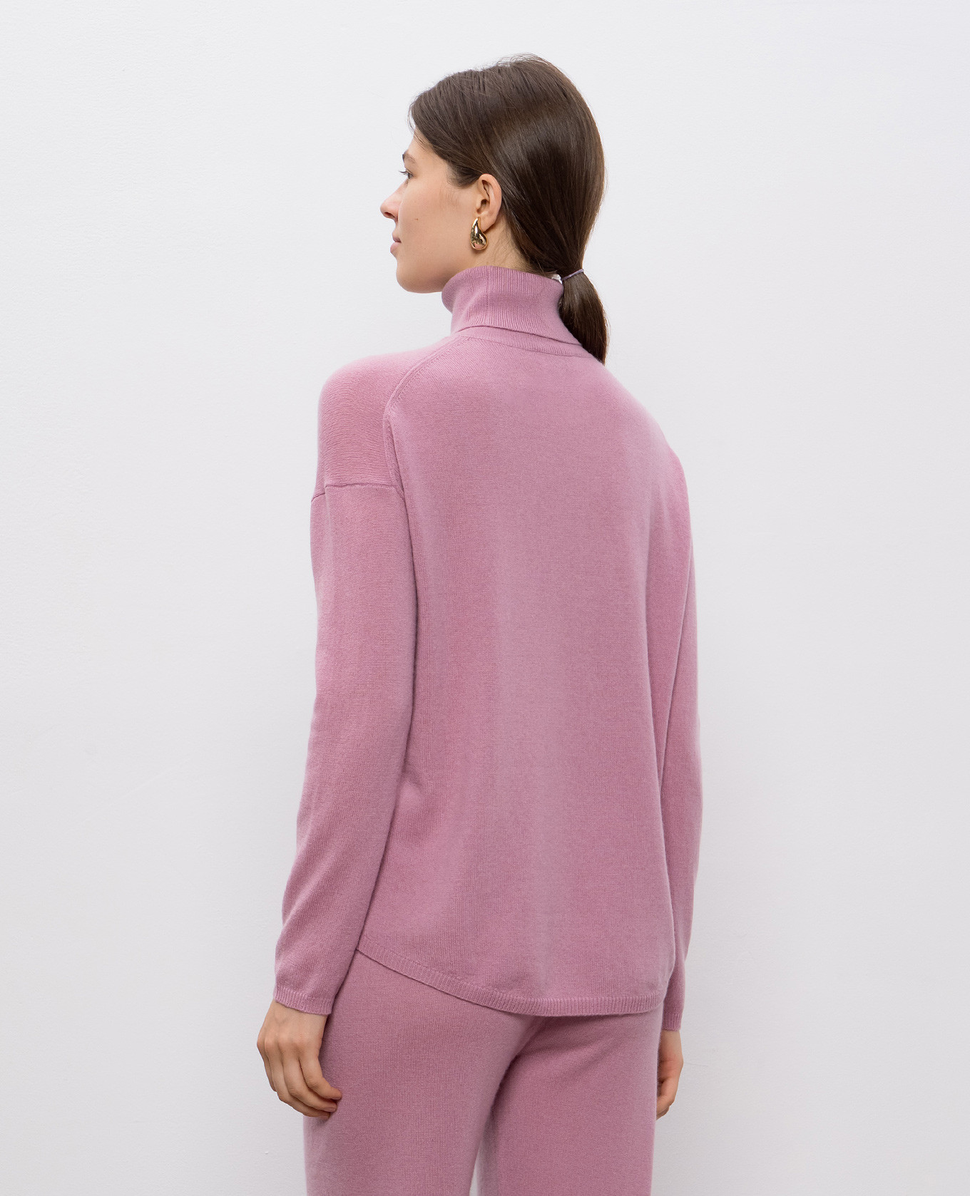 Pink cashmere sweater Allude 4