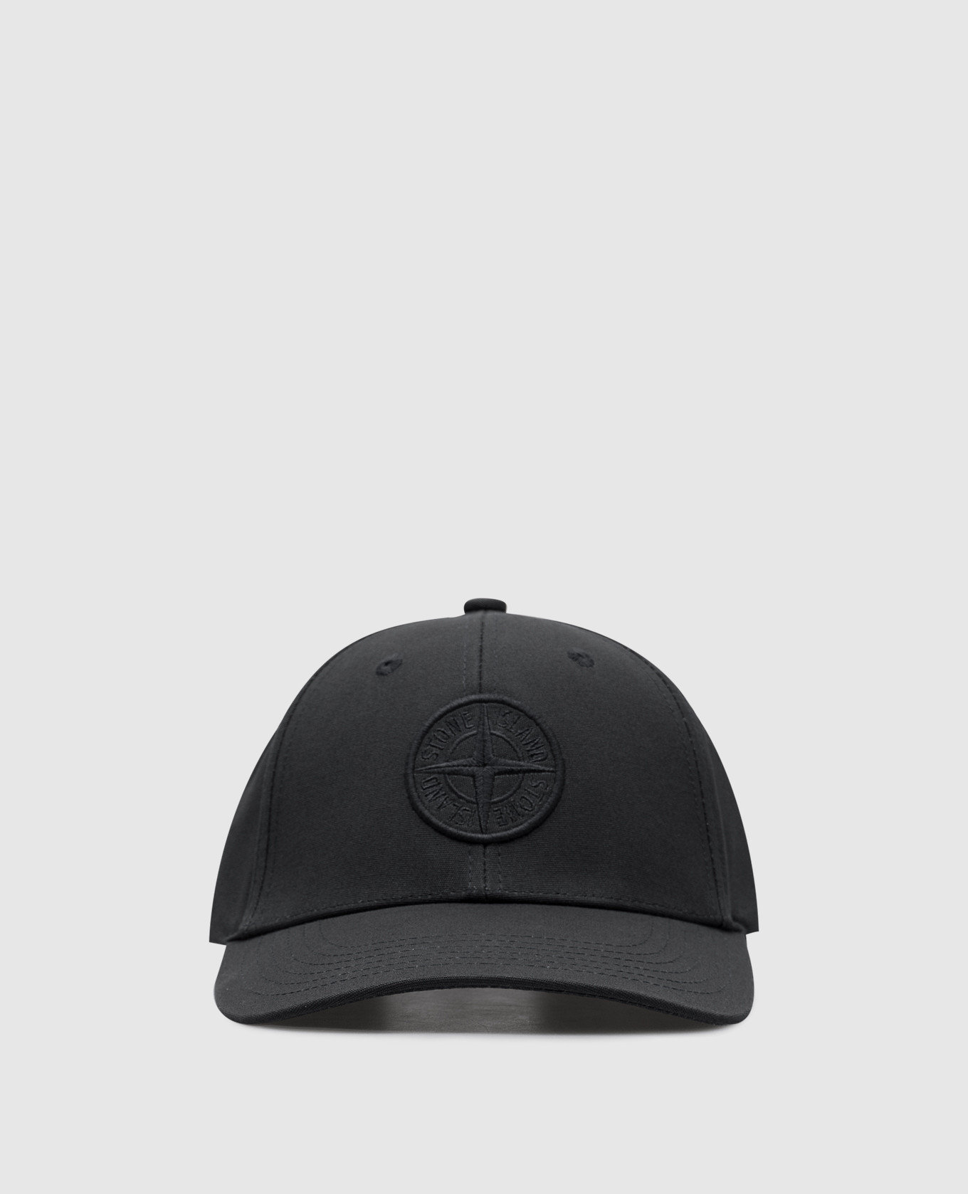 

Black cap with logo embroidery Stone Island, Черный