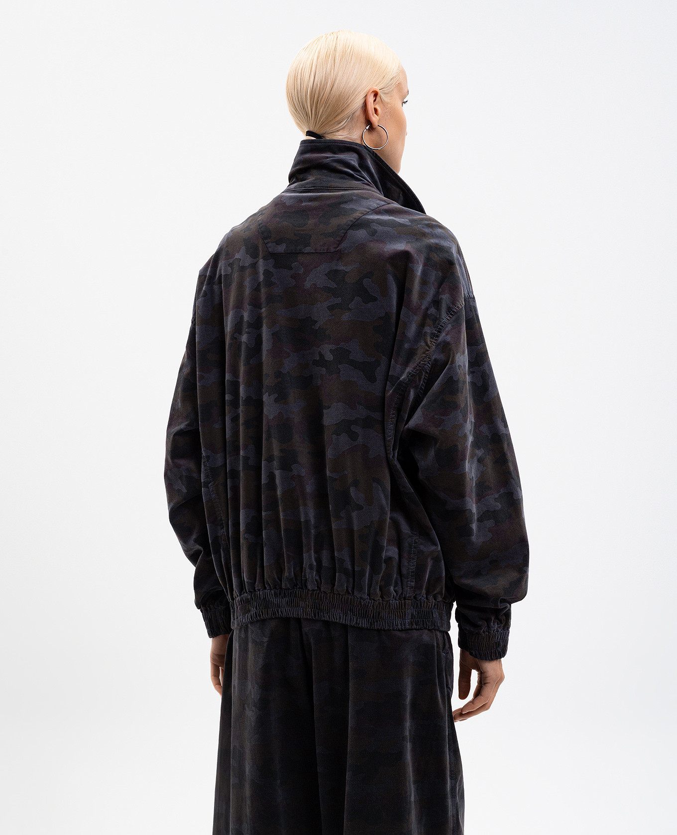 Grey velour sports jacket with camouflage print Juun.j 4