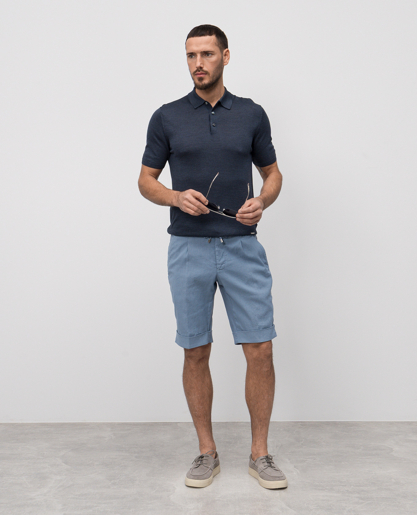 

Blue linen shorts Enrico Mandelli, Light blue