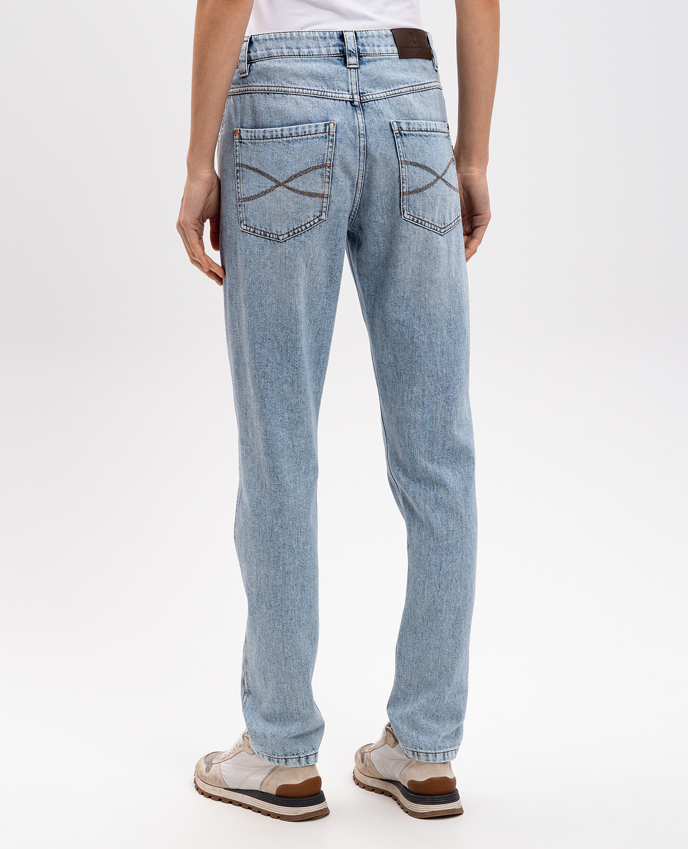 Blue jeans with a worn effect Brunello Cucinelli 4