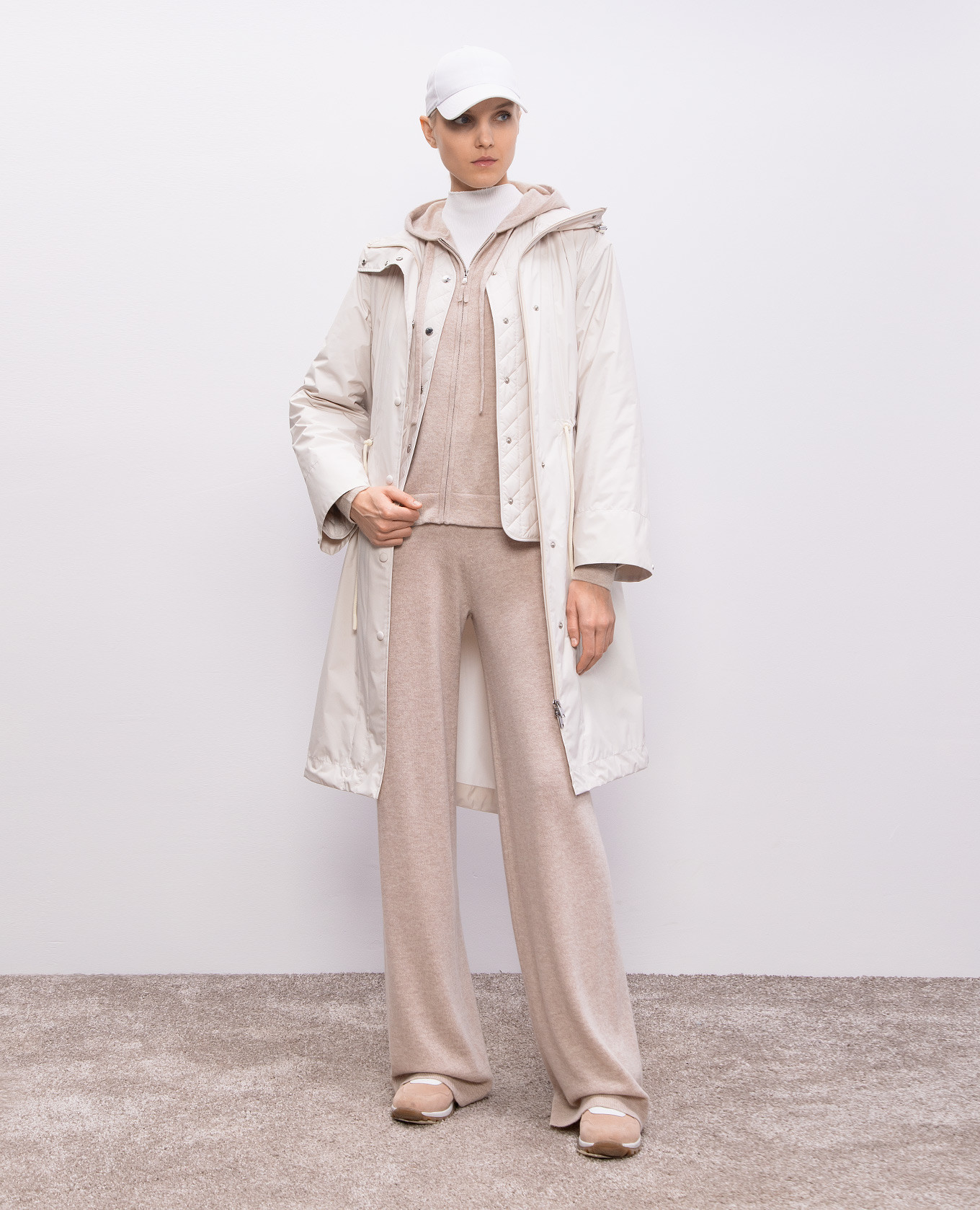 

White double-layer parka Yves Salomon Army