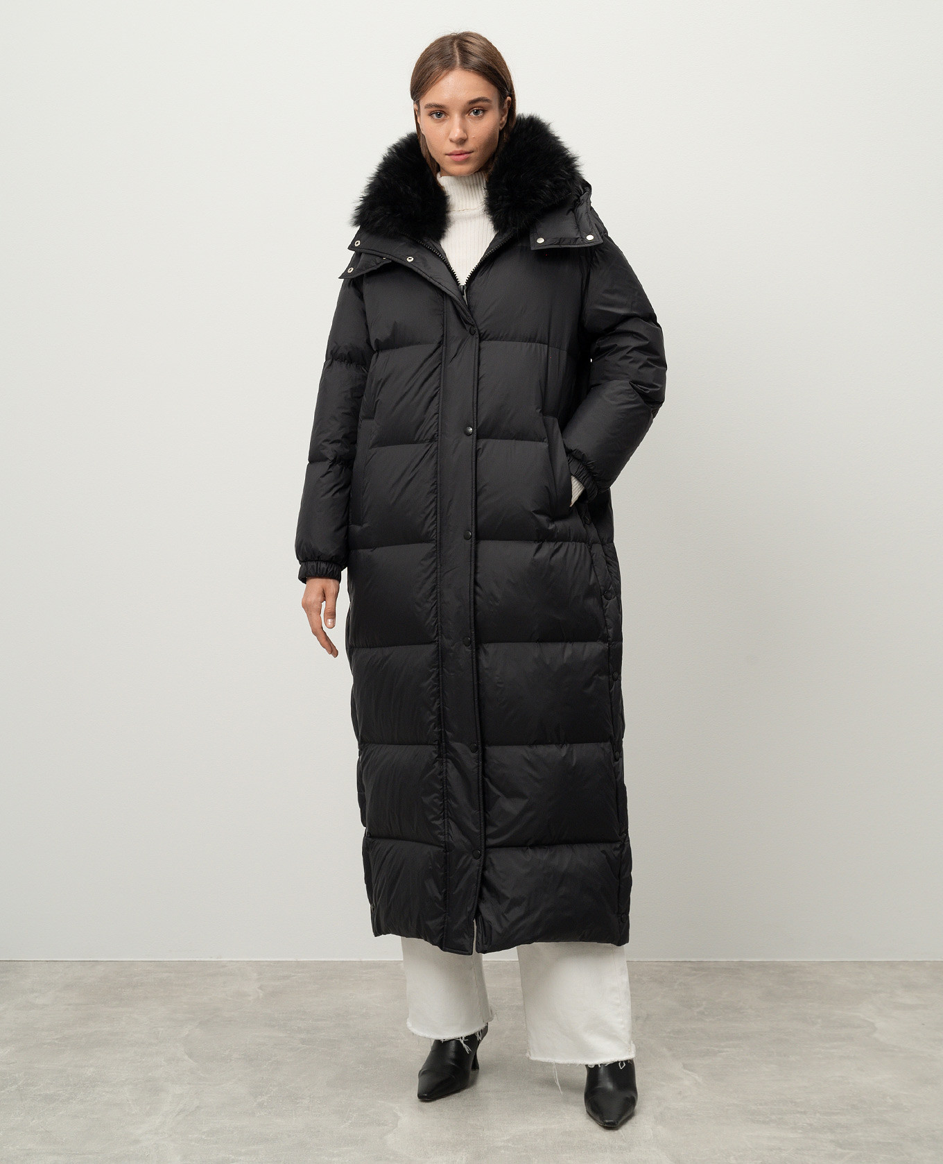 

Brown down jacket with removable sleeves Yves Salomon Army, Black