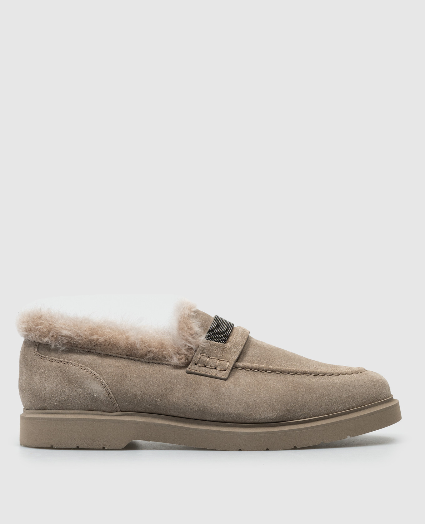 Beige suede loafers on fur with monil chain brunello cucinelli