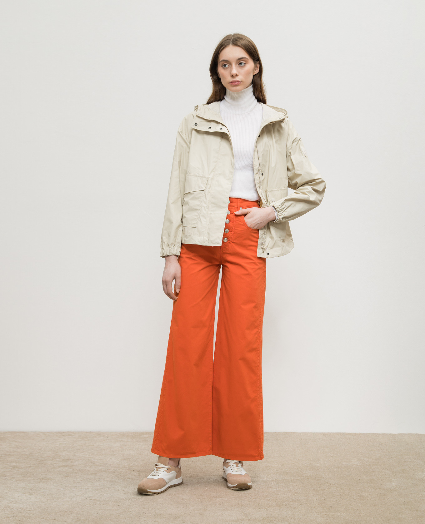 

Orange pants with logo patch Woolrich