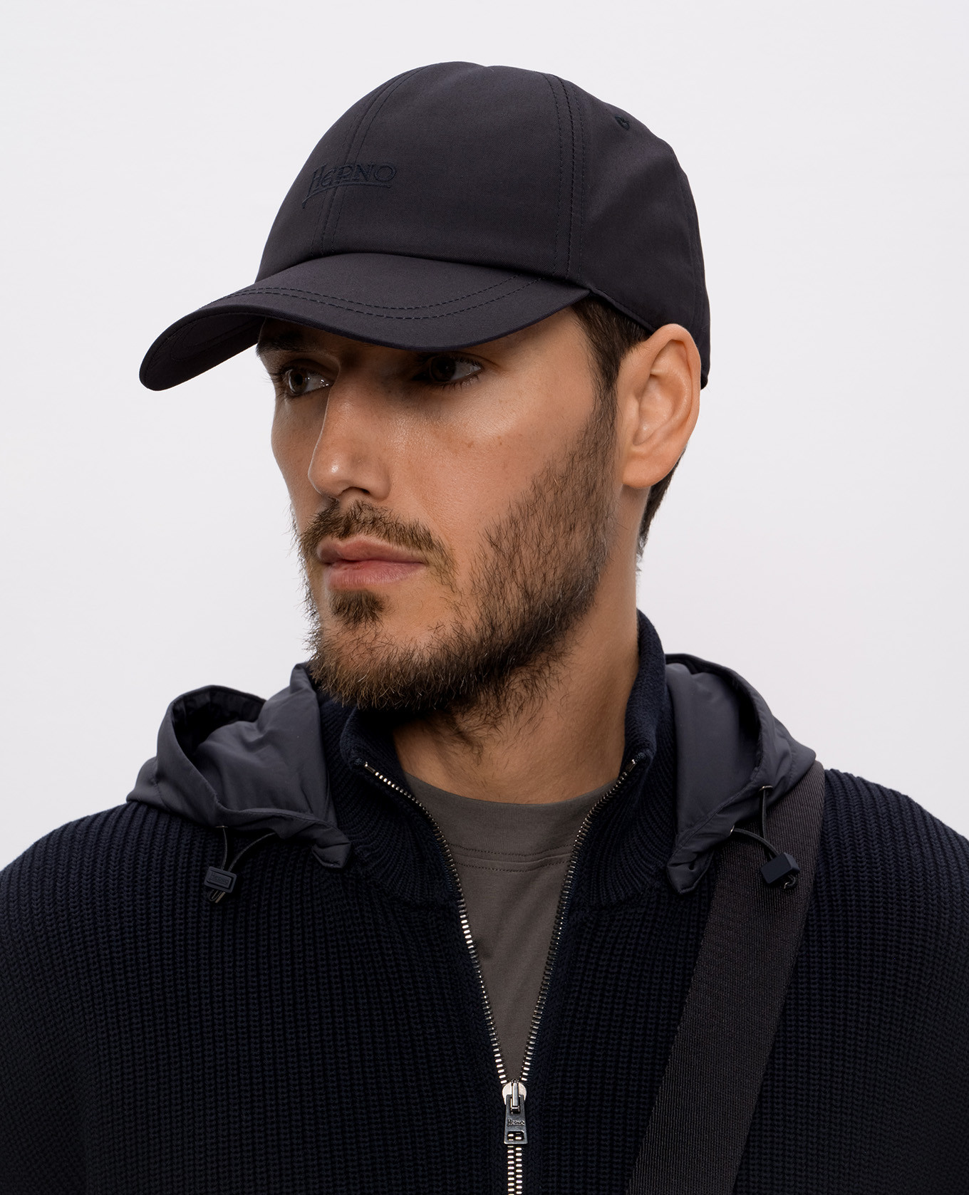Blue cap with logo embroidery Herno 2