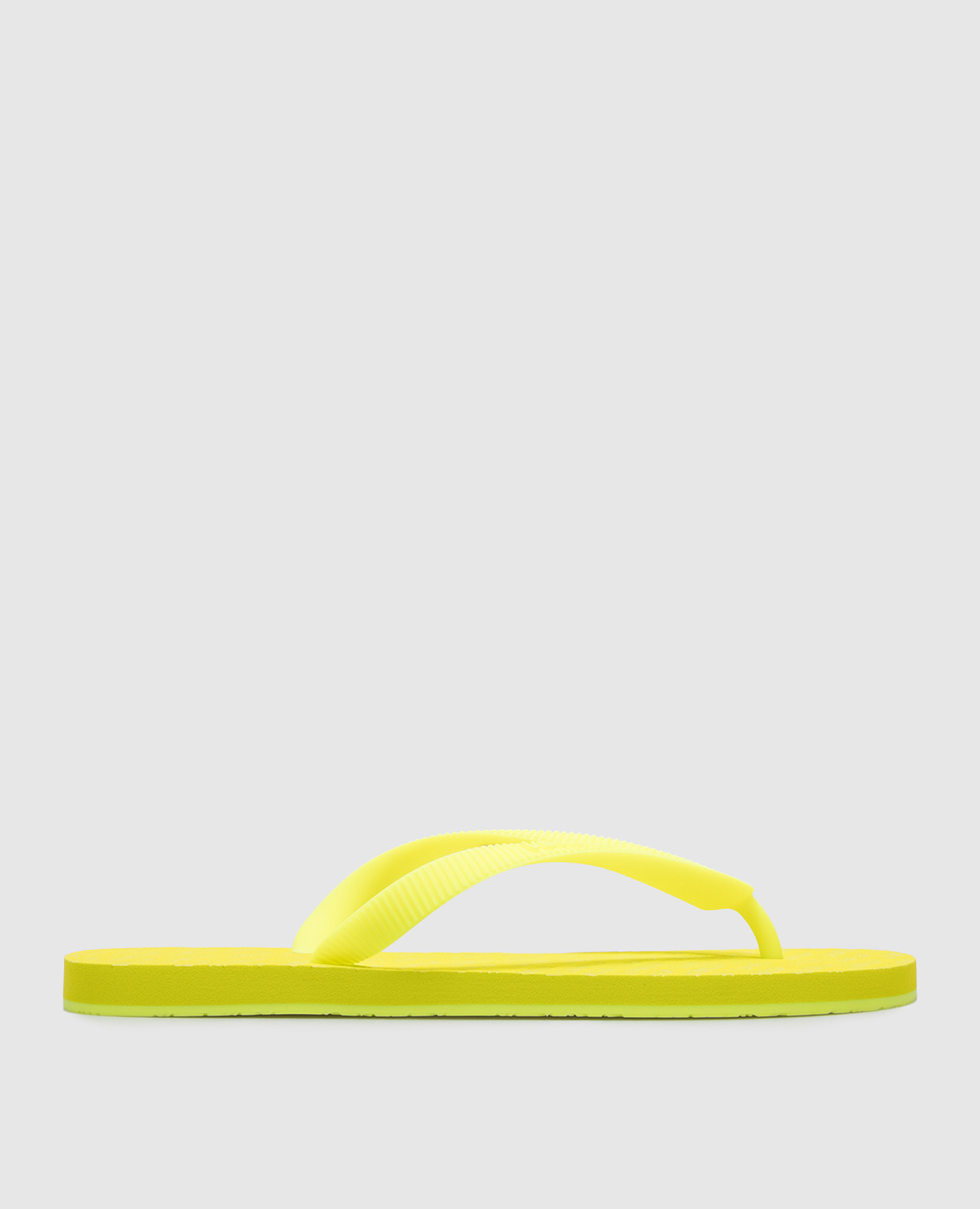 

Yellow flip-flops with embossed logo Vetements