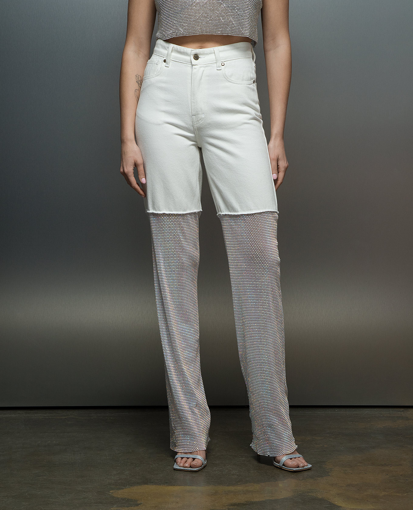White jeans with crystals Santa Brands 3
